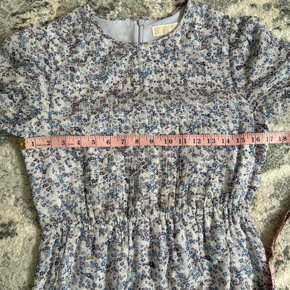 Michael Kors Floral Georgette Dress - Picture 9 of 12